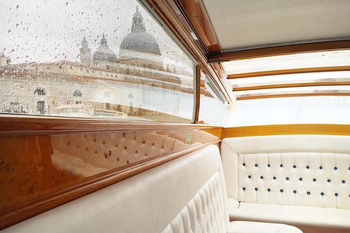 Private Transfer from Santa Lucia train station to Hotel in Venice City Center