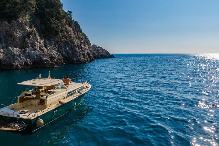 Private boat tour along the Amalfi Coast or Capri from Salerno