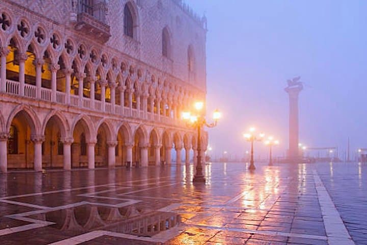 St. Mark's Square hidden by the fog