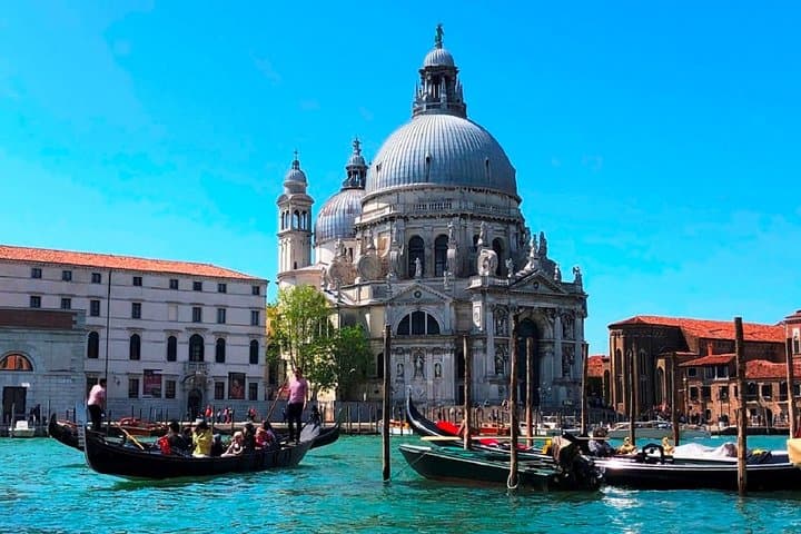 Gondola Ride and St Mark's Basilica Tour with Pala d'Oro Upgrade