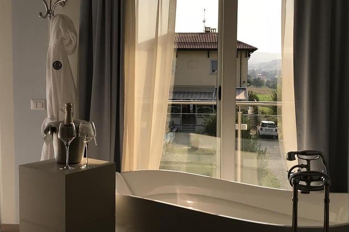 Monferrato Wine Travel Package (Prestige package)