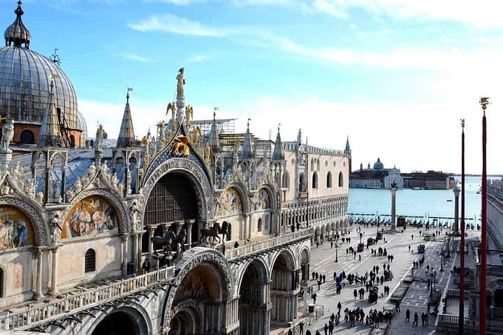 Guided Walking Tour of Venice, St Mark's Basilica & Doge's Palace