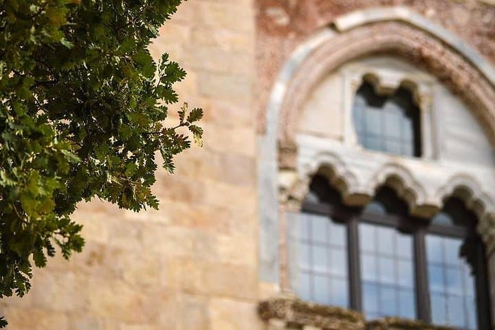Castel del Monte, between wonder and mystery