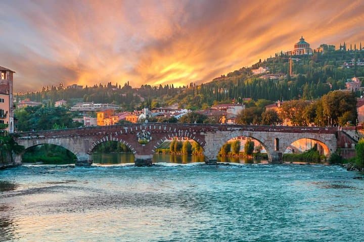 Fascinating Verona: in the Footprints of Romeo and Juliet