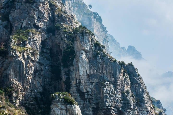 Sorrento to Amalfi Private Transfer with 2 Hours of Sightseeing