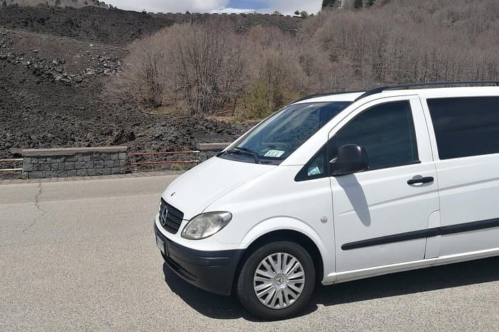 Transfer from Taormina and sourrounding villages to Catania Airport