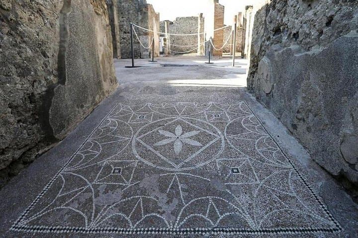 Pompeii Half-Day from Naples