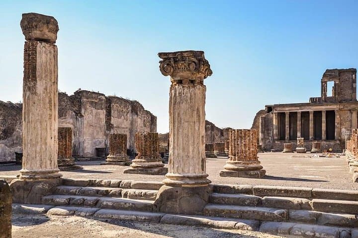 Pompeii and Herculaneum Day Tour - with Lunch from Naples