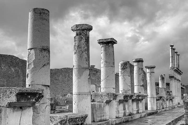 Herculaneum Drive from Naples