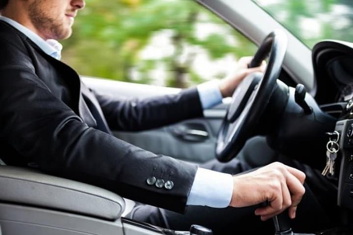 Private Luxury Transfer from Fiumicino Airport to Rome