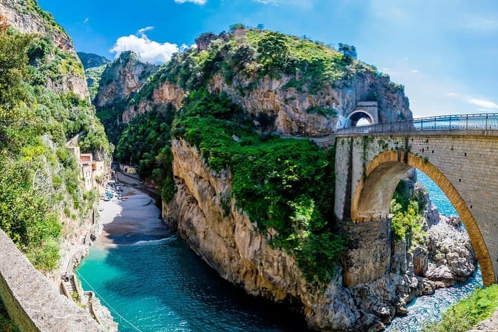 From Sorrento: Full day Tour of Positano, Amalfi and Ravello