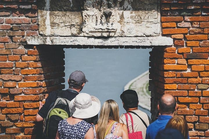 Best of Verona Highlights Walking Tour with Arena