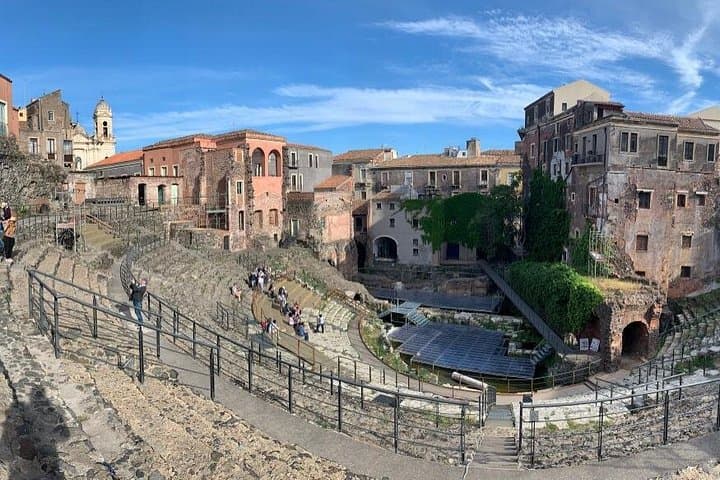 CATANIA or KATANÉ (guided tour)