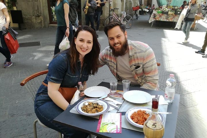 Florence: Street Food Tour and Sightseeing with Local Expert Guide in 2.5 hours