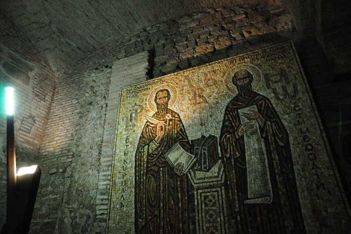 how to visit rome catacombs