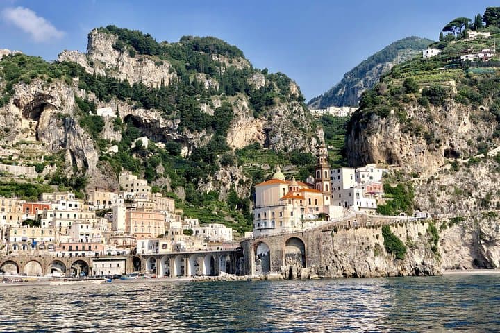Day Trip from Rome to the Amalfi Coast by High Speed Train and Car