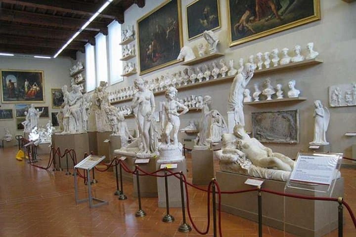 The plasters' model room