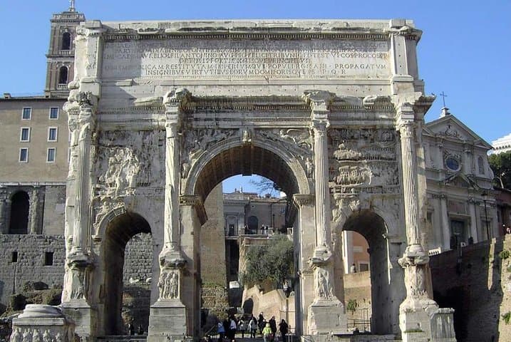 You will take a stroll through the Roman Forum where spectacular ancient temples are still standing after 2000 years