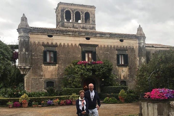 Castle of the Slaves / Villa Corleone