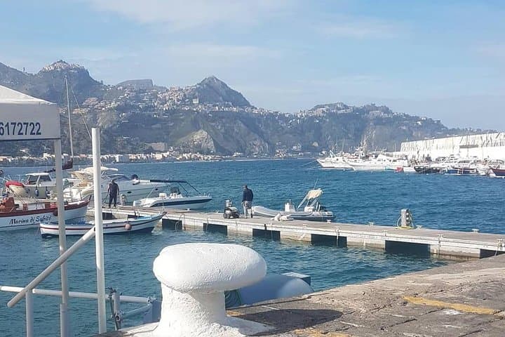 Giardini Naxos Port