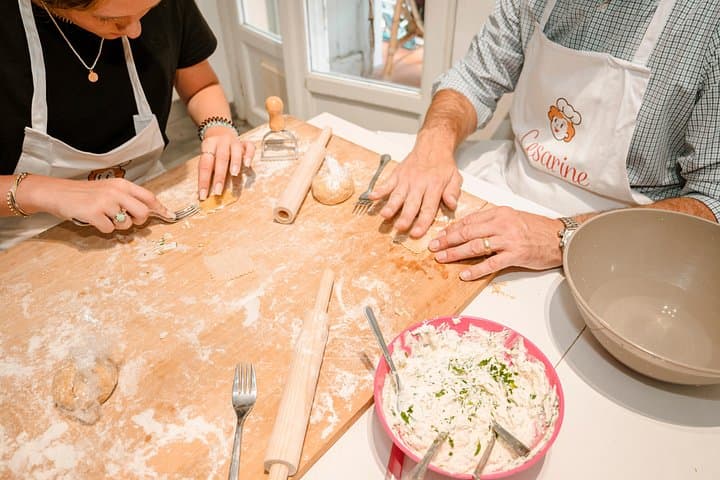 Share your Pasta Love: Small group Pasta and Tiramisu class in Pisa