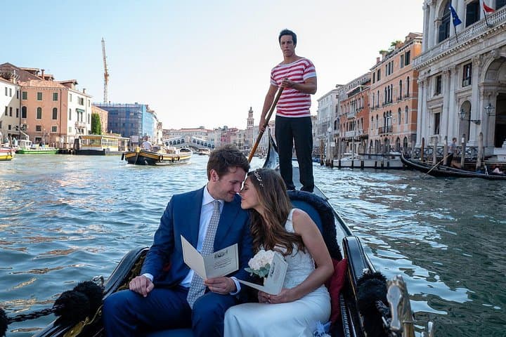 Celebrate Love: Renew Your Vows on a Romantic Gondola Ride