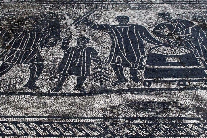 Ostia Antica – Commercial Port of Ancient Rome Tour
