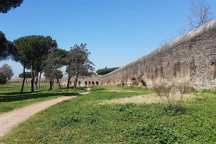 The Park of the Aqueducts Private Walking Tour