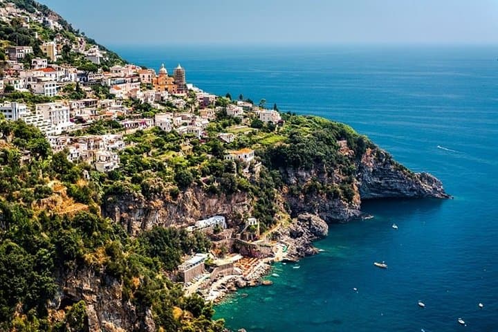 One-way transfer from Naples to Positano/Sorrento (or vice versa)
