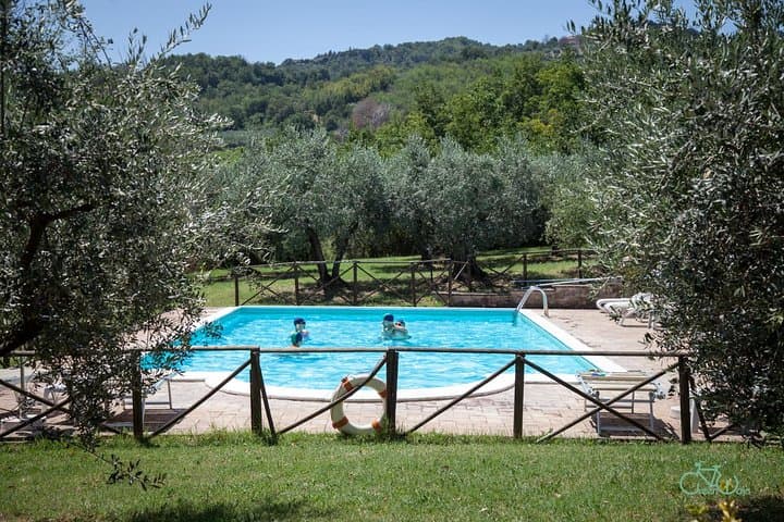 Bevagna E-Bike Farm to Table