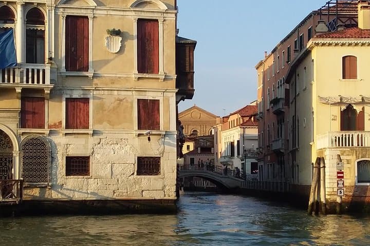 Grand Canal boat tour and Murano glass experience with Hotel pick up