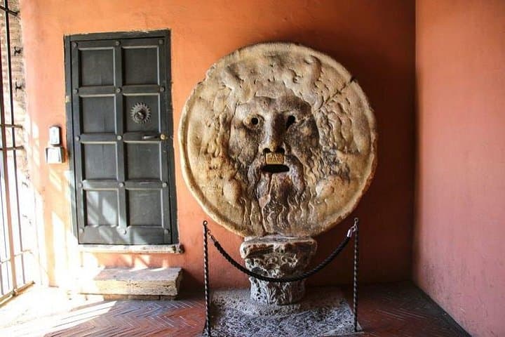 The Top Highlights of Rome Private Tour By Car Pick-up & Drop-off