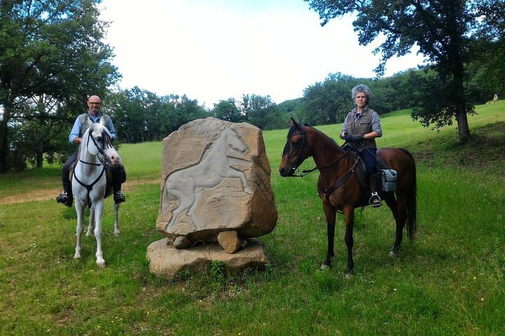 Private Tuscany Horse Ride, Wine Tasting and local food at Estate