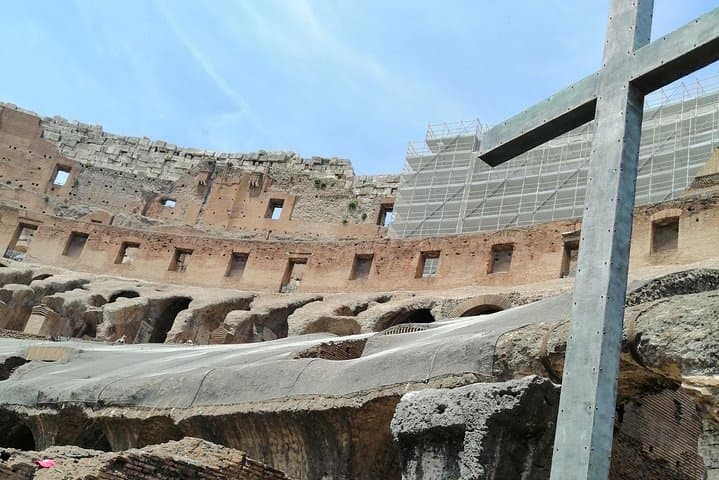 Colosseum Guided Tour with Private Tour Option