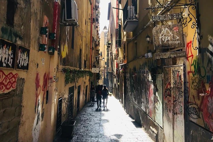 Naples Old Town 2.5h Private Walking Tour
