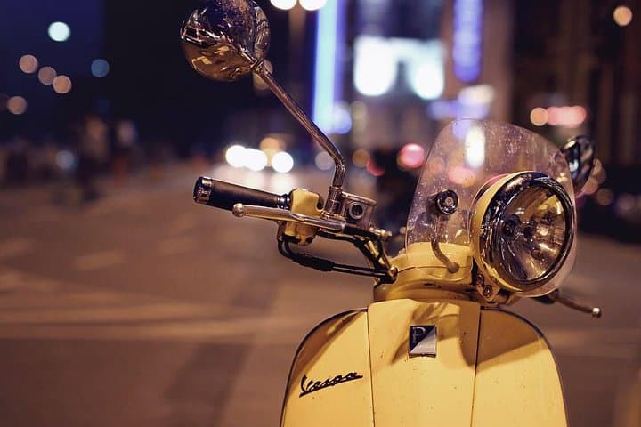 Vespa Motorcycle rental in Florence