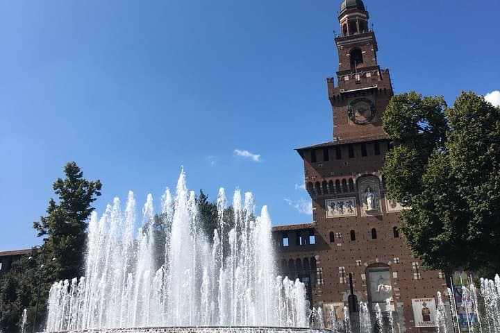 Private Milan Tour with Duomo, La Scala Theatre and Sforza Castle
