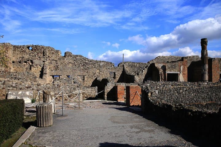 Skip-the-Line Exclusive Private Ancient Pompeii & Vesuvius Volcano Full Day Tour