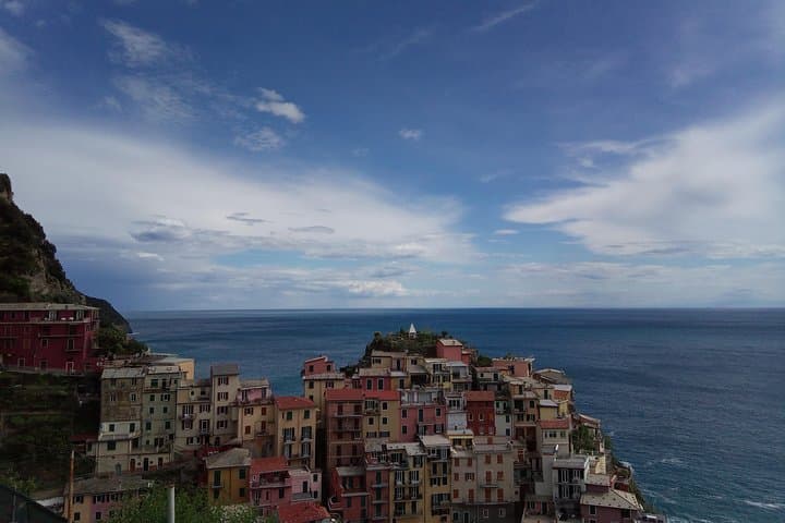 tasting and walk among the vineyards of the Cinque Terre