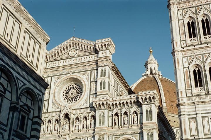 Discover the wonderful Duomo Florence Cathedral with its fascinating history
