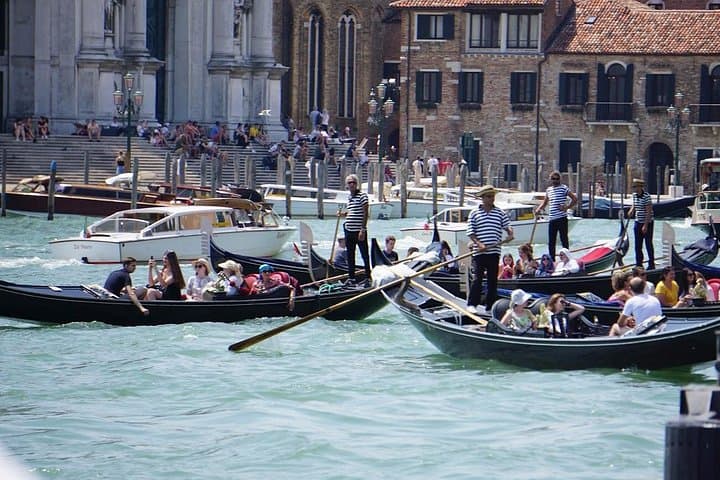 Venice for Pleasure: Water Taxi & Hidden Venice