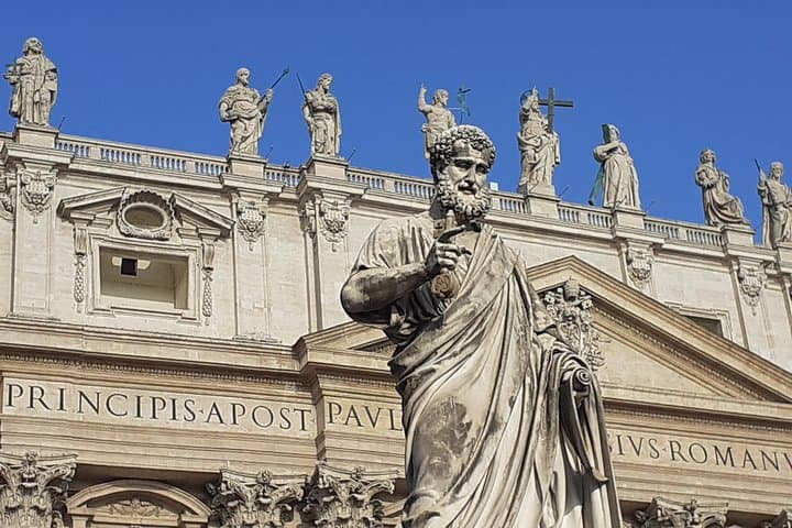 VaticanTour : Museums, Sistine Chapel and Basilica