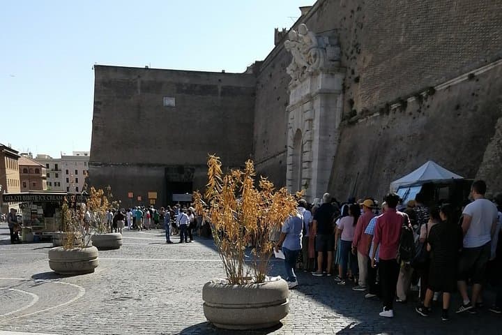 Vatican & Sistine chapel No Line Guided Tour