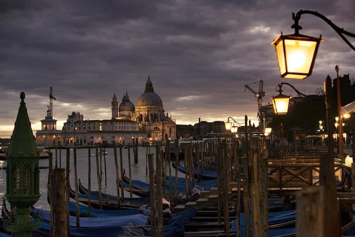 Venice Night Tour: Ghosts, Legends & Hidden Mysteries