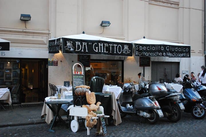 Roman Jewish Ghetto - photo by Sarah Kelemen Garber on flickr (3786794938) - https://creativecommons.org/licenses/by/2.0/legalcode