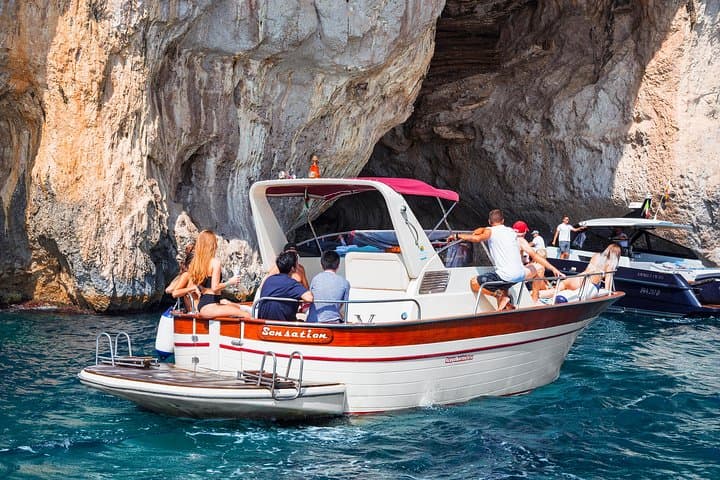 Amalfi: Small Group Boat Day Excursion to Capri Island