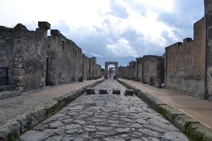 Pompeii 4