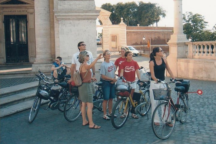 Rome Highlights by E-Bicycle Small group