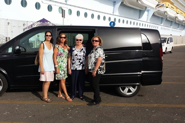 Private Civitavecchia Cruise Port Transfer to Rome or FCO Airport