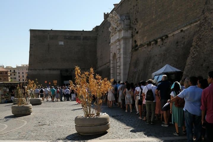 Vatican Complete Tour with Museums - Sistine Chapel Without Line